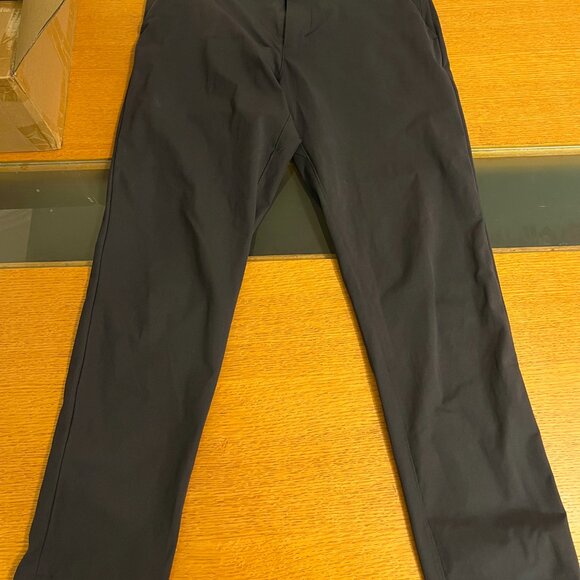 Theory Half-Jogger Pants - Picture 3 of 8